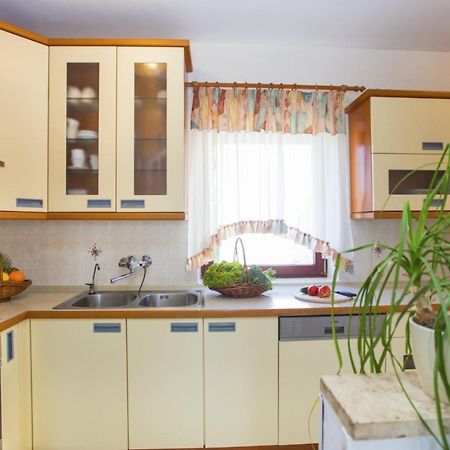 Holiday Home Elvis, Village Kujici Hreljići Zewnętrze zdjęcie
