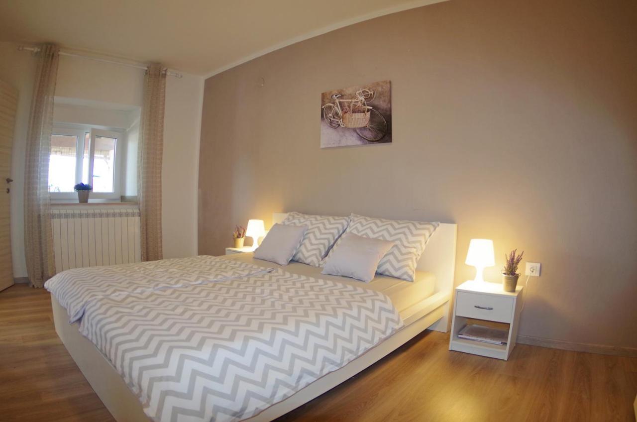 Holiday Home Elvis, Village Kujici Hreljići Zewnętrze zdjęcie
