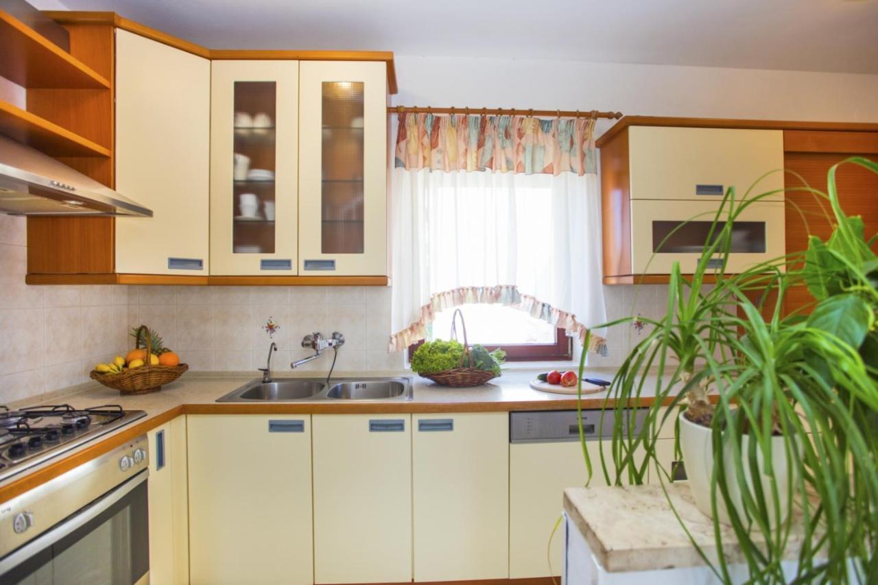 Holiday Home Elvis, Village Kujici Hreljići Zewnętrze zdjęcie