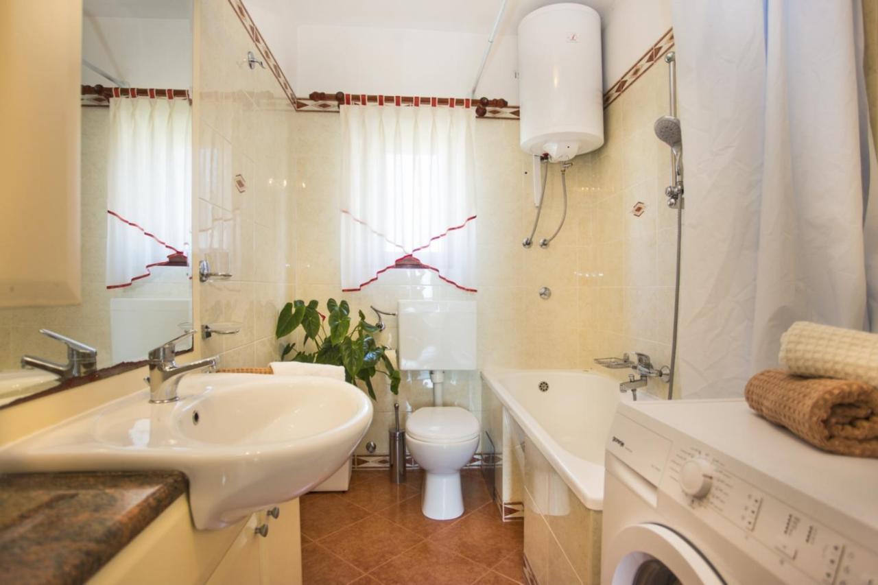 Holiday Home Elvis, Village Kujici Hreljići Zewnętrze zdjęcie