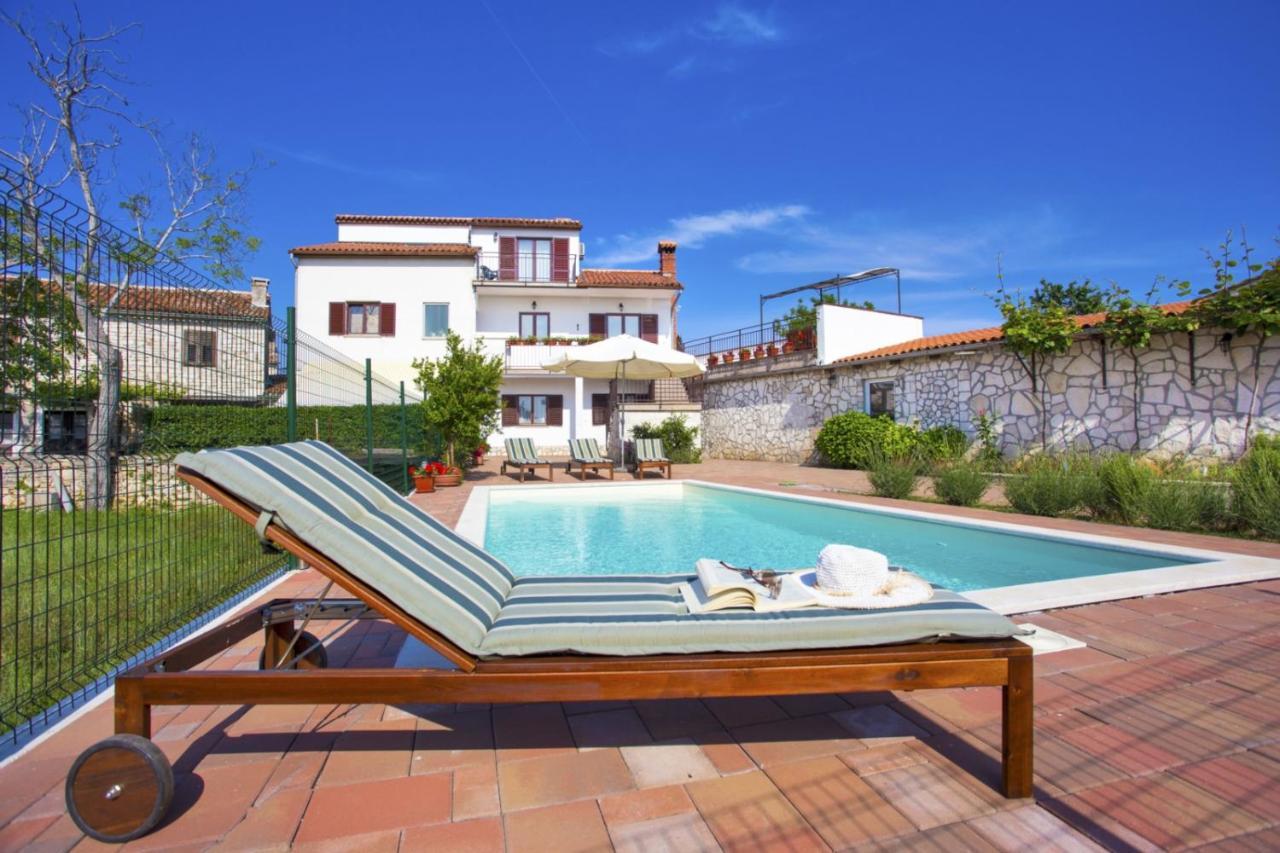 Holiday Home Elvis, Village Kujici Hreljići Zewnętrze zdjęcie